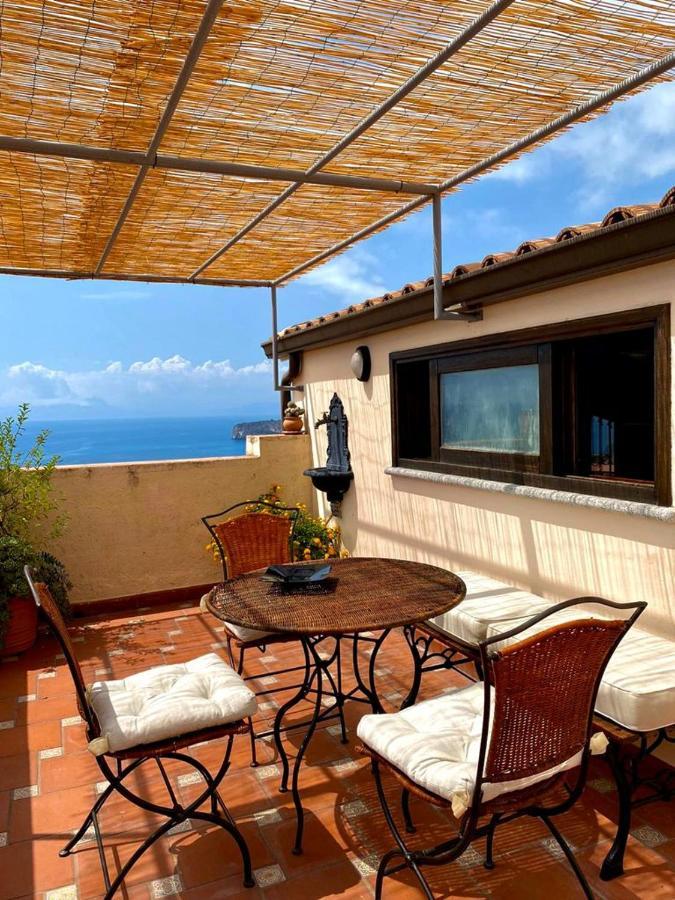 サン・ニコーラ・アルチェッラ La Casa Nel Borgo Bed & Breakfast エクステリア 写真